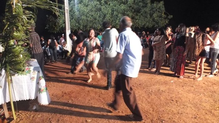 No interior do Piauí, Família e comunidade pagam promessa com Roda de São Gonçalo. - Imagem 22