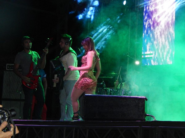 Show da Banda Farra de Play e Forró Sem Limite - Imagem 5