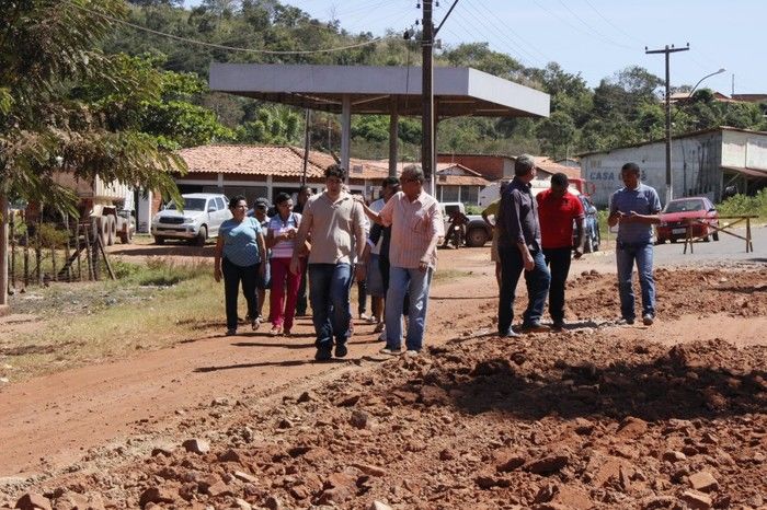 Asfaltamento da principal Avenida de Miguel Alves é iniciado pelo Governo - Imagem 5