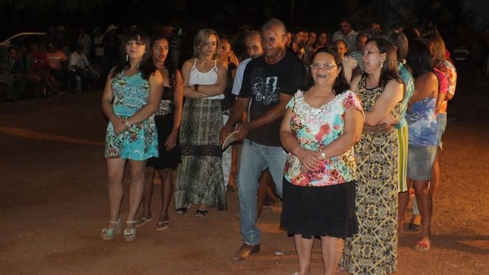 No interior do Piauí, Família e comunidade pagam promessa com Roda de São Gonçalo. - Imagem 12