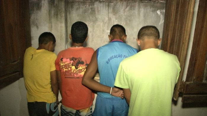 Adolescentes são aprendidos em Parnaíba com maconha e crack - Imagem 2