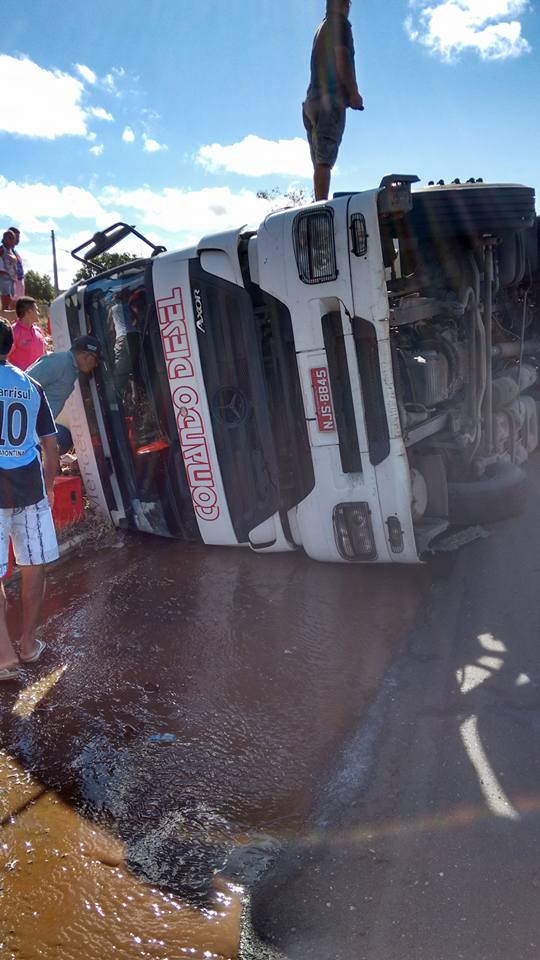 Acidente na BR 316 próximo o bairro Preá Dom Expedito Lopes - Imagem 3