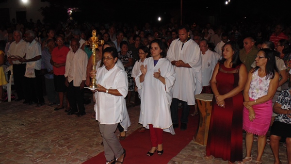 Centenas de devotos de Santo Inácio de Loyola participaram da ultima noite de novena ao padroeiro - Imagem 5