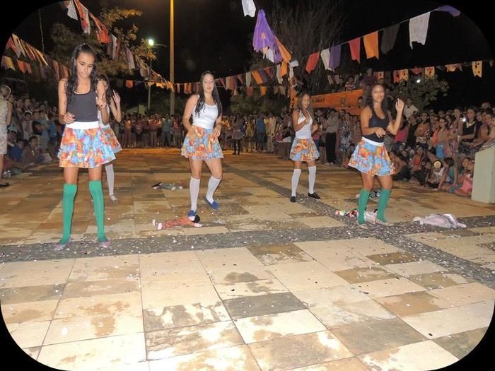 Público prestigia em massa o VII Festival Julino de Quadrilhas e Danças - Imagem 128