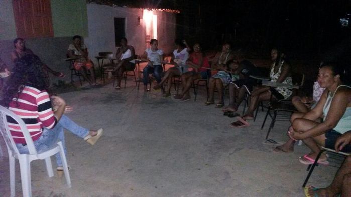 Equipe do CRAS orienta famílias sobre a importância da atualização cadastral do programa bolsa família. - Imagem 1