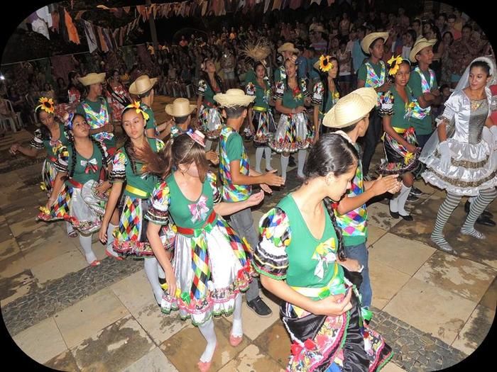 Público prestigia em massa o VII Festival Julino de Quadrilhas e Danças - Imagem 117