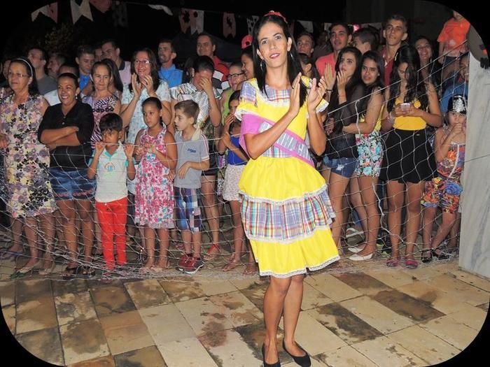 Público prestigia em massa o VII Festival Julino de Quadrilhas e Danças - Imagem 35