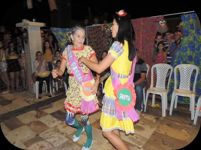 Público prestigia em massa o VII Festival Julino de Quadrilhas e Danças - Imagem 37