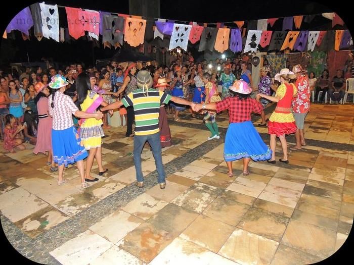 Público prestigia em massa o VII Festival Julino de Quadrilhas e Danças - Imagem 43