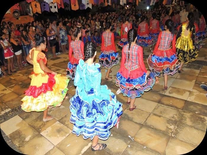 Público prestigia em massa o VII Festival Julino de Quadrilhas e Danças - Imagem 150