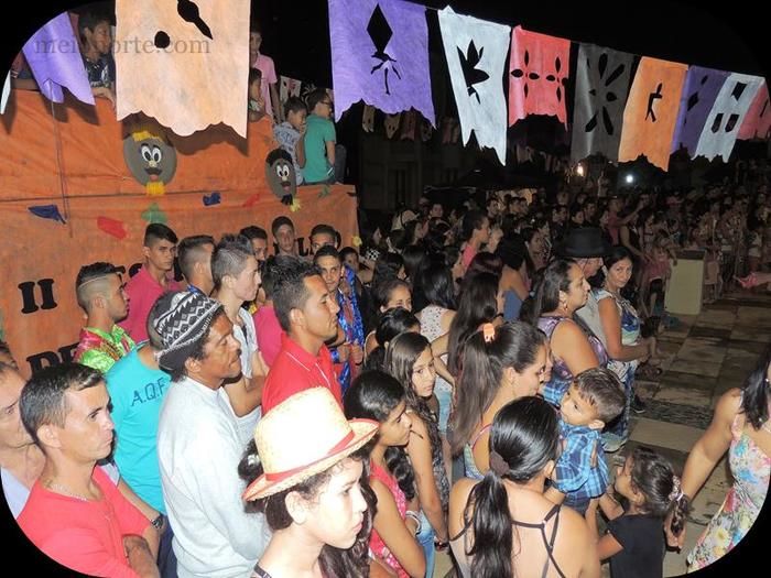 Público prestigia em massa o VII Festival Julino de Quadrilhas e Danças - Imagem 90