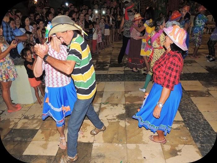Público prestigia em massa o VII Festival Julino de Quadrilhas e Danças - Imagem 45