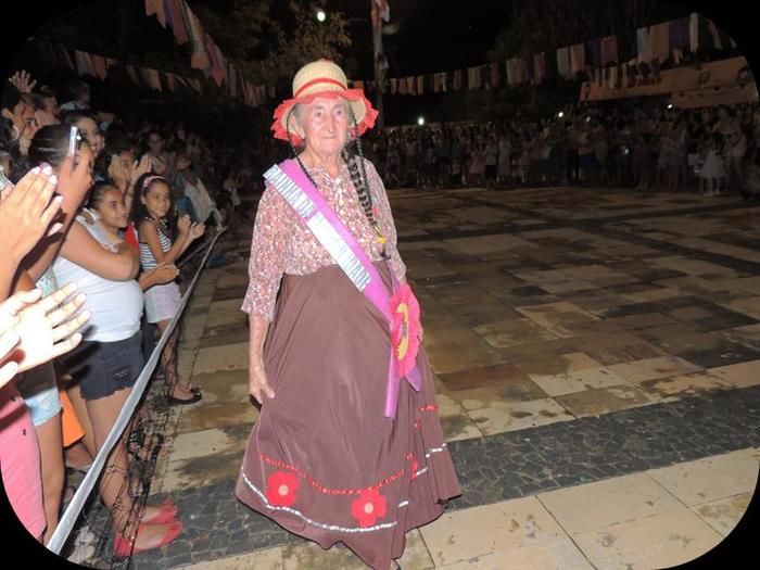 Público prestigia em massa o VII Festival Julino de Quadrilhas e Danças - Imagem 34