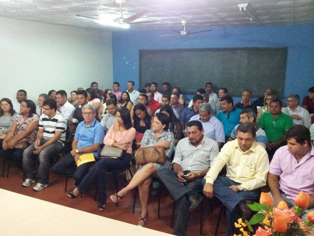 Prefeito Zé Resende prestigia posse do novo Diretor Regional do Emater de Campo Maior - Imagem 2