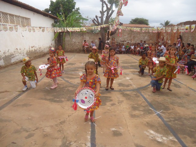 Escola Apaeana Tia Nely realizou 1ª Quermesse - Imagem 10