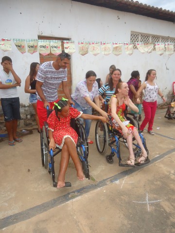 Escola Apaeana Tia Nely realizou 1ª Quermesse - Imagem 47