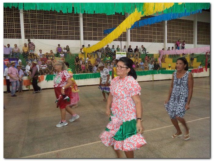 Arraiá do PELC 2015-Quadrilha Arrastapelc - Imagem 6