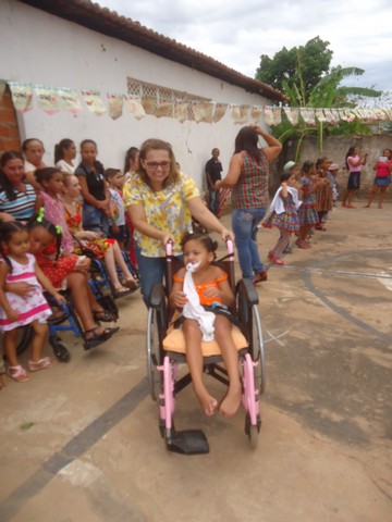 Escola Apaeana Tia Nely realizou 1ª Quermesse - Imagem 28