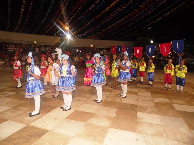 Grupos folclóricos e quadrilhas juninas encantam o XV Festival de Folguedos de União - Imagem 8