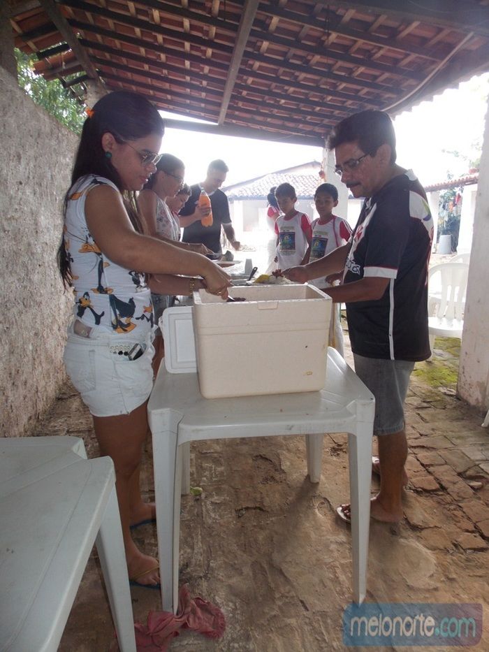 Secretário Administrativo Tim Medeiros oferece almoço aos Capoeiristas Escravos Brancos  - Imagem 8