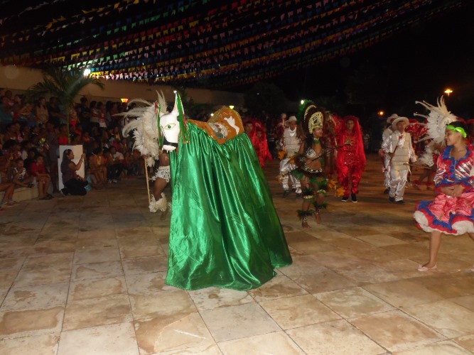 Grupos folclóricos e quadrilhas juninas encantam o XV Festival de Folguedos de União - Imagem 35