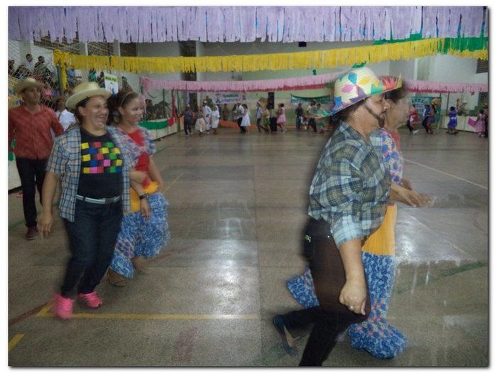 Arraiá do PELC 2015-Quadrilha Arrastapelc - Imagem 27