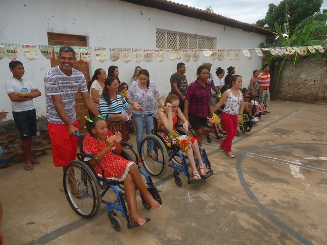 Escola Apaeana Tia Nely realizou 1ª Quermesse - Imagem 42