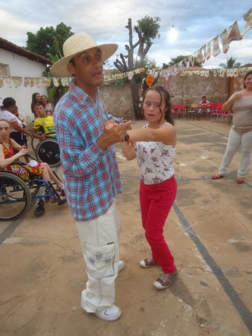 Escola Apaeana Tia Nely realizou 1ª Quermesse - Imagem 81