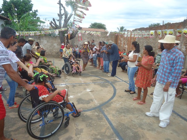 Escola Apaeana Tia Nely realizou 1ª Quermesse - Imagem 56