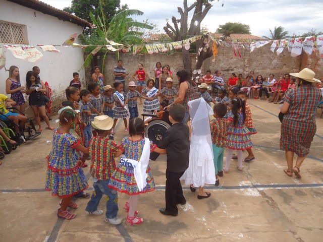 Escola Apaeana Tia Nely realizou 1ª Quermesse - Imagem 38