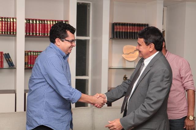 Prefeito Venicio do Ó tem audiência com o governador Wellington Dias - Imagem 4