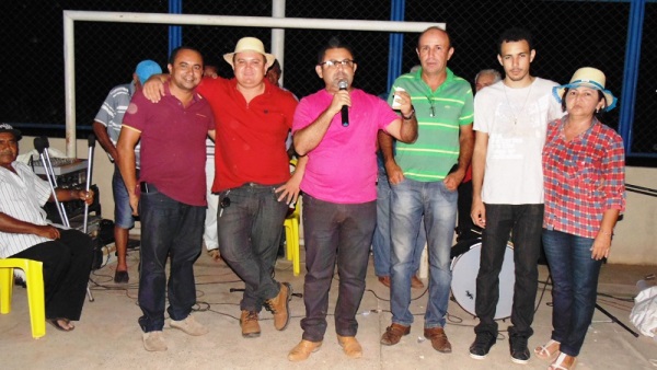 Comunidade Malhada do Juazeiro realizou apresentação de quadrilhas   - Imagem 37