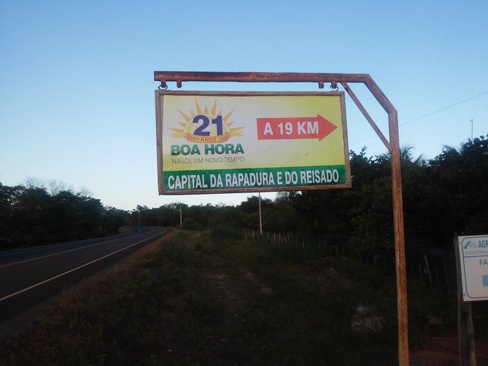 Prefeitura de Boa Hora coloca sinalização e novas lixeiras na cidade. - Imagem 11