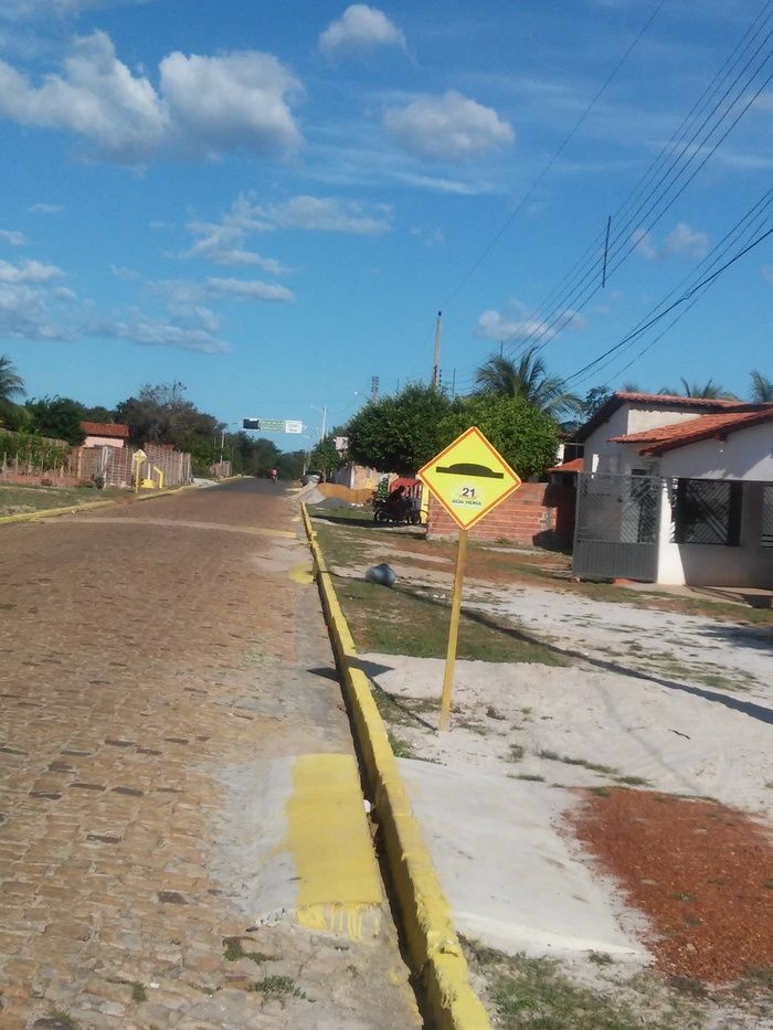 Prefeitura de Boa Hora coloca sinalização e novas lixeiras na cidade. - Imagem 6