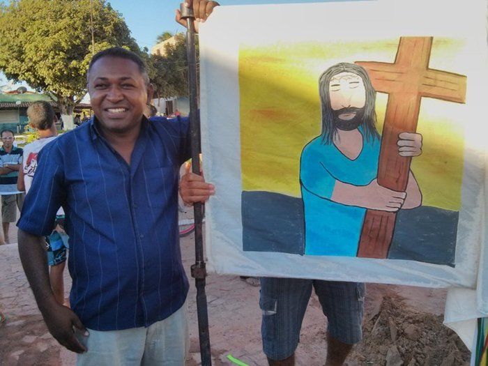 Chegada e levantamento do mastro, uma festa na abertura do festejo do Padroeiro da cidade - Imagem 2