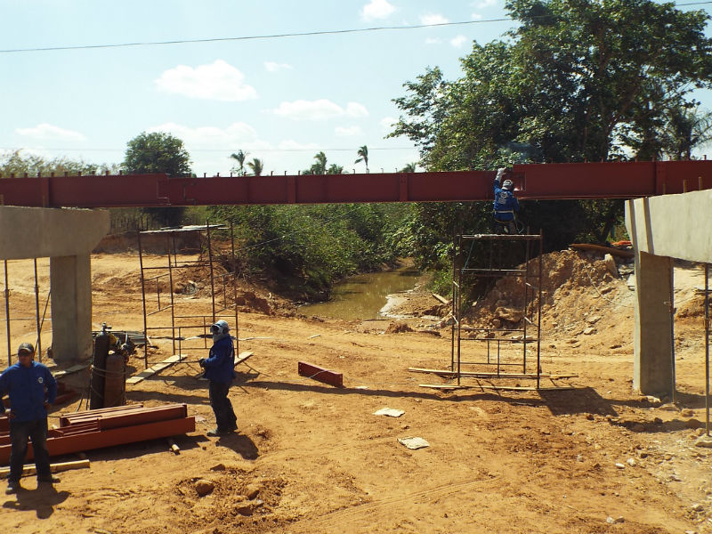 Construção de uma Ponte