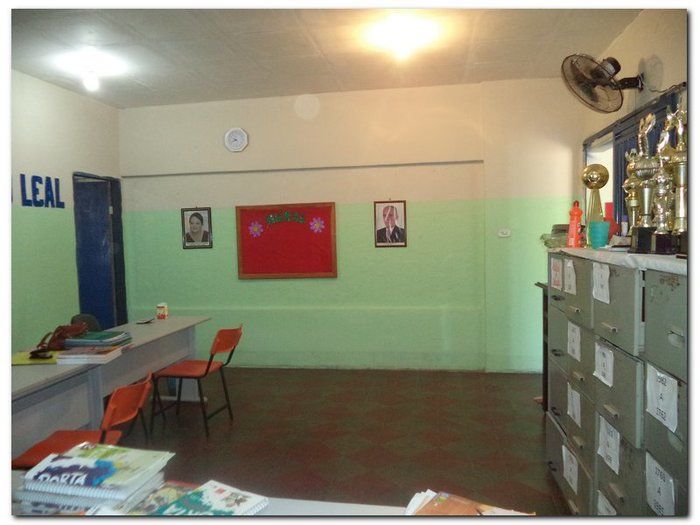 Dr. Moura reforma a Escola Arlindo Cipriano Leal - Imagem 15