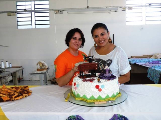 Primeira-dama Edneida Fortes participa de encerramento de curso de Corte e Costura - Imagem 8