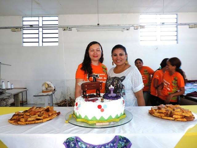 Primeira-dama Edneida Fortes participa de encerramento de curso de Corte e Costura - Imagem 18