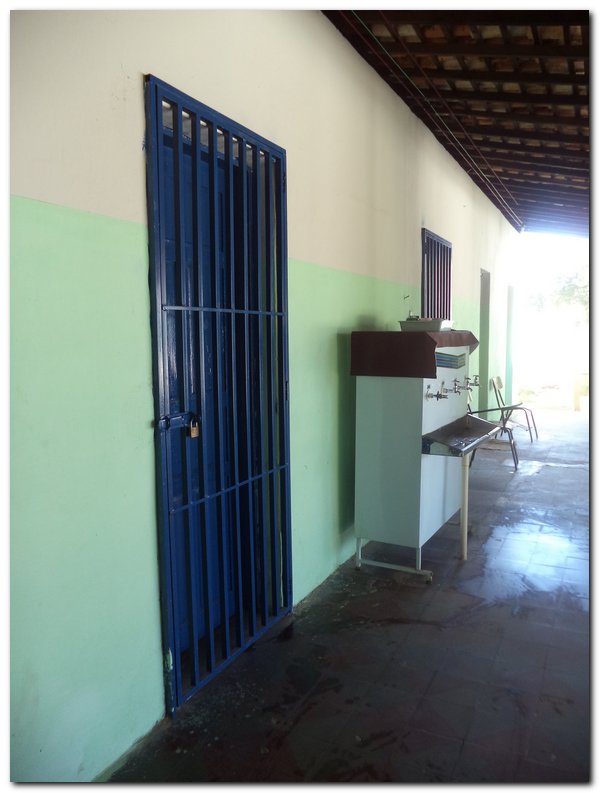 Dr. Moura reforma a Escola Arlindo Cipriano Leal - Imagem 32