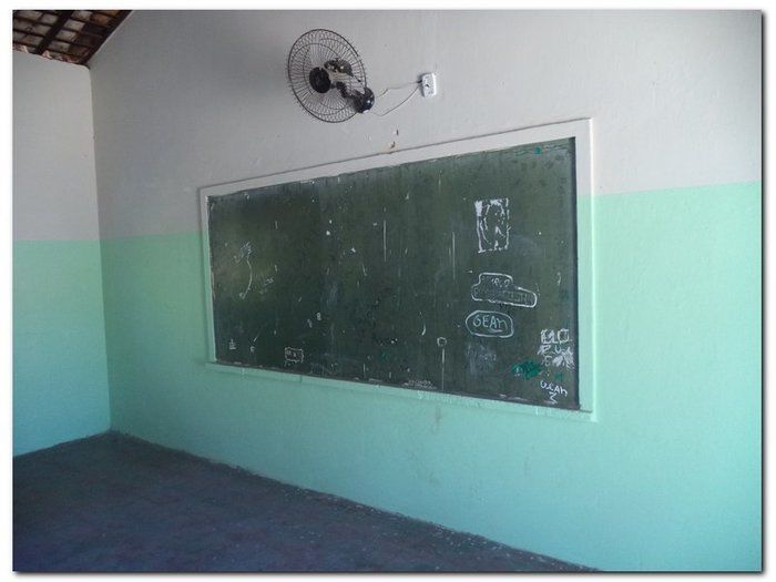 Dr. Moura reforma a Escola Arlindo Cipriano Leal - Imagem 27