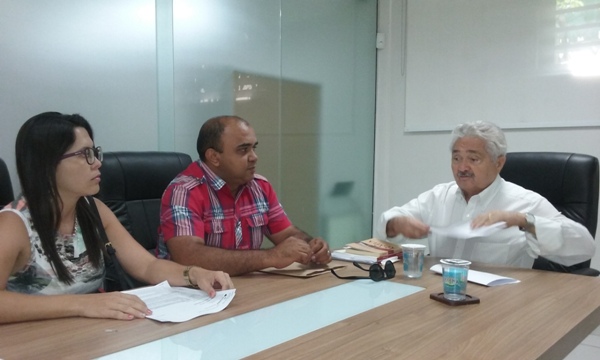 Prefeito de Lagoinha Visita Senador Elmano Ferrer  - Imagem 2