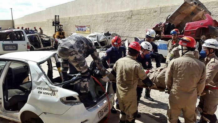 Corpo de Bombeiros finaliza curso de resgate veicular e forma 42 alunos - Imagem 26