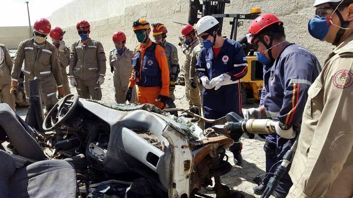 Corpo de Bombeiros finaliza curso de resgate veicular e forma 42 alunos - Imagem 21