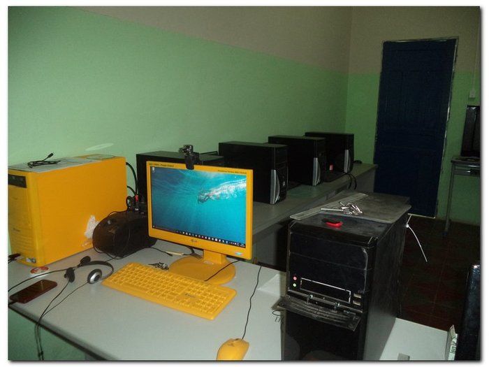 Dr. Moura reforma a Escola Arlindo Cipriano Leal - Imagem 41