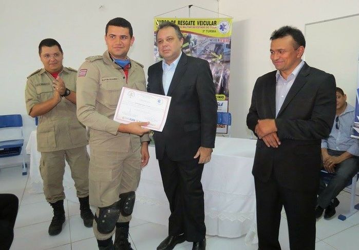 Corpo de Bombeiros finaliza curso de resgate veicular e forma 42 alunos - Imagem 2