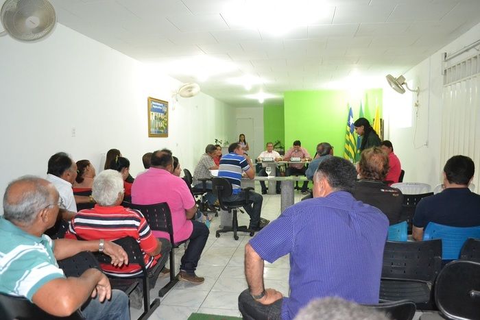 Câmara Municipal realiza mais uma sessão - Imagem 8