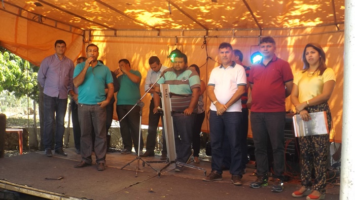 Prefeito Zé Henrique inaugura uma UBS, praça e abastecimento d'água na região do outro lado - Imagem 31