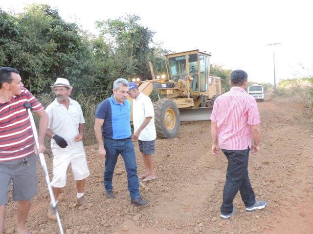 Recuperação de estradas: Localidade Lagoa Preta é mais uma beneficiada - Imagem 1