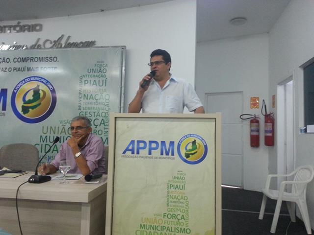 Prefeito de Pimenteiras Venicio do Ó participa de reunião na APPM - Imagem 19